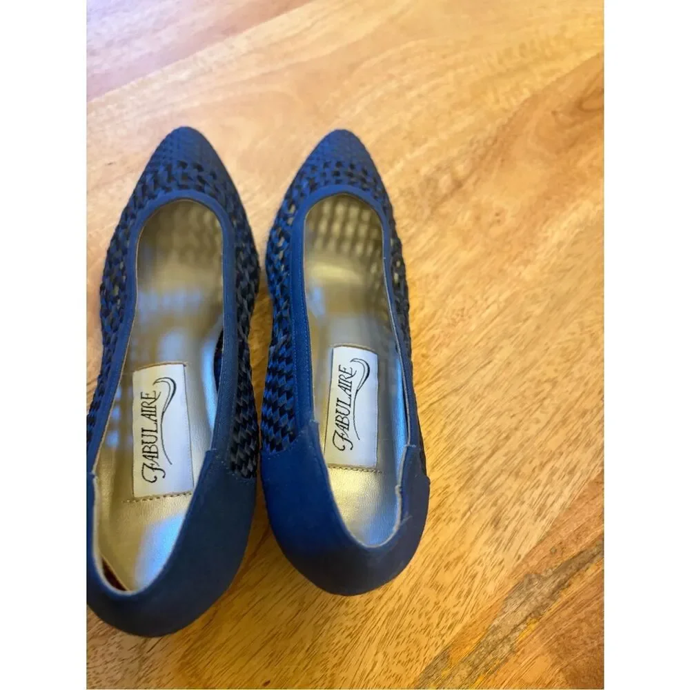 Vintage Fabulaire woven Navy Woven Pointed-Toe Heels. IOB. Size 7 M.